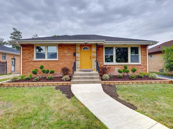 2537 S 15th Ave, Broadview, IL 60155