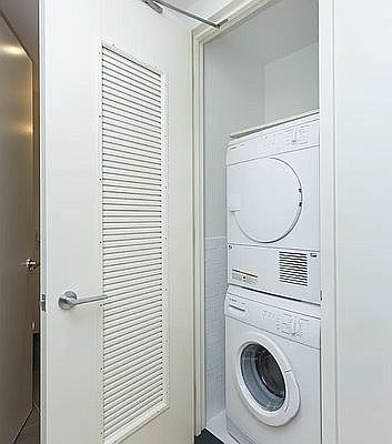 5th image of 515 9th Ave #6M