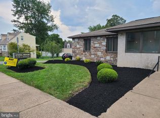 2050 Welsh Rd, Philadelphia, PA 19115