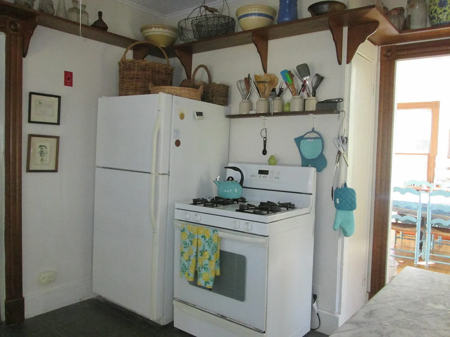 3 bed, $2,000 — Photo 3