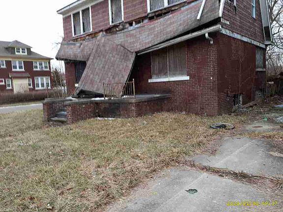 3201 Lawrence
