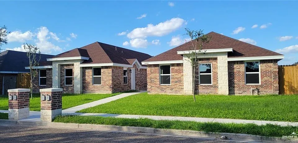 1809 W Portales Dr #3