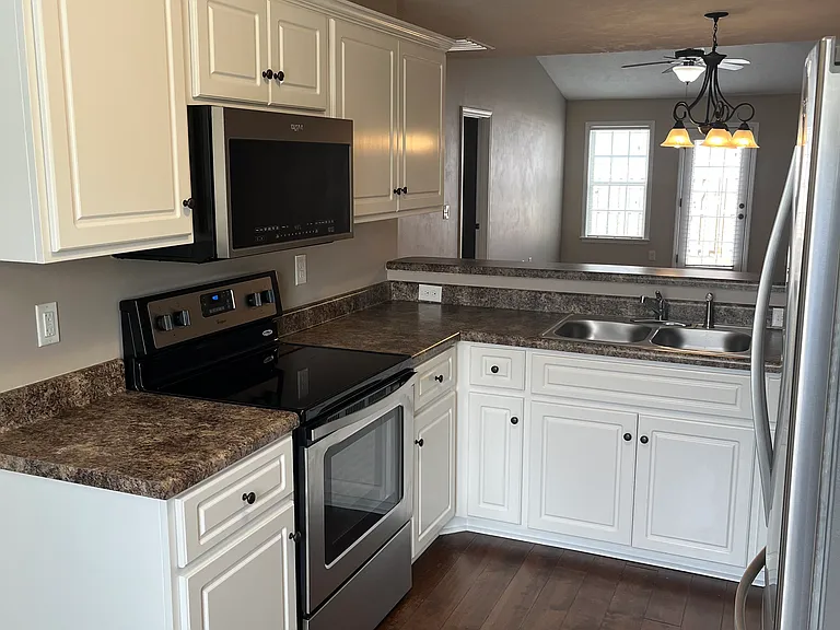 110 Satomi Way — Photo 30
