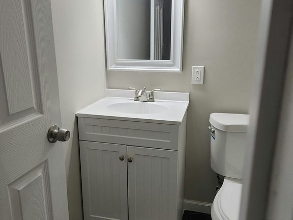 5th image of 2828 Missouri Ave #2F
