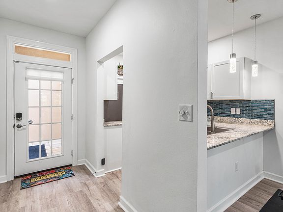3rd image of 126 S Shore Dr Unit 33