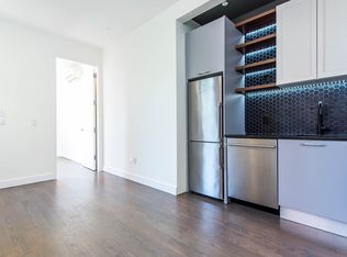 21 Monitor St #4E, Brooklyn, NY 11222