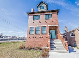 5926 S Moody Ave, Chicago, IL