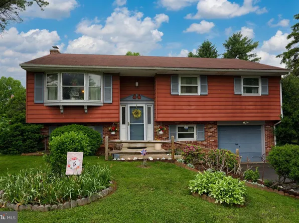 429 Parkwynne Rd, Lancaster, PA 17601