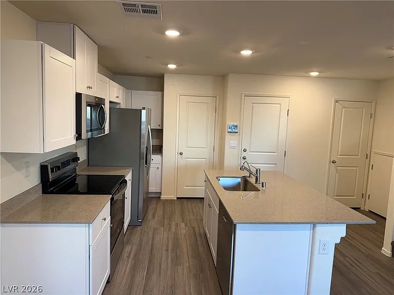 1912 Alouette Vista St — Photo 18