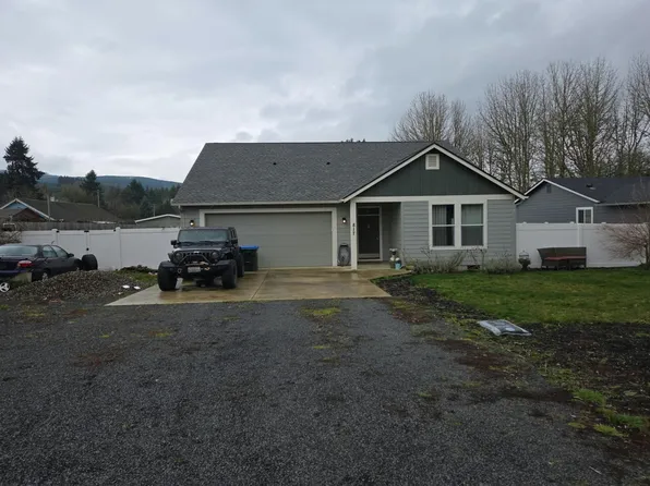 817 B St, Vader, WA 98593