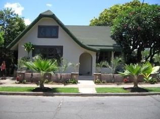 2830 Coconut Ave, Honolulu, HI 96815