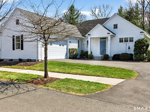 47 Ashton Circle #47, Simsbury, CT 06070