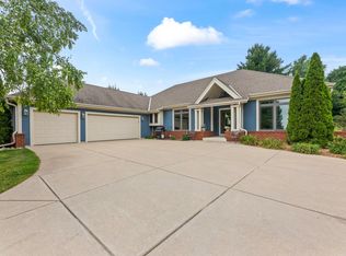 W174 County Rd S, Hartford, WI 53027