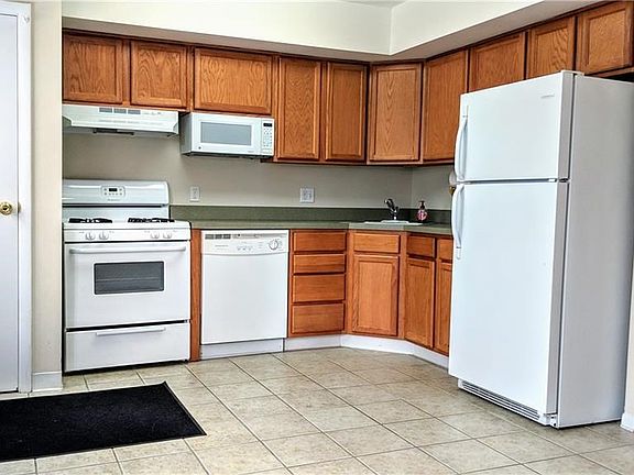 4th image of 6400 Center St APT 70