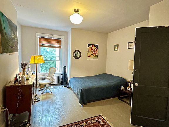 2nd image of 451 Mac Donough St #2