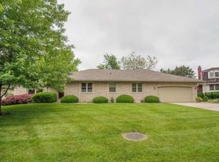 405 NW Fairway Dr, Blue Springs, MO 64014