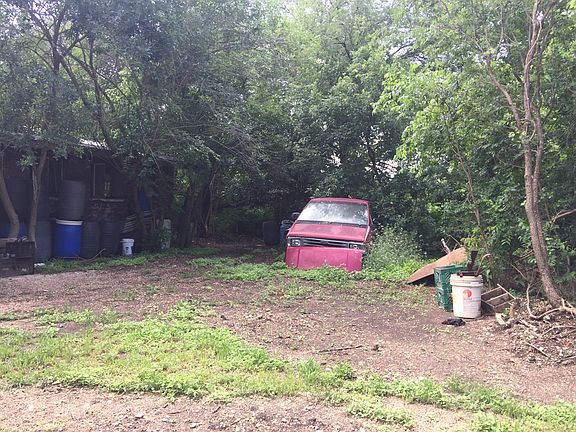 3rd image of 363 Ave Maria Dr