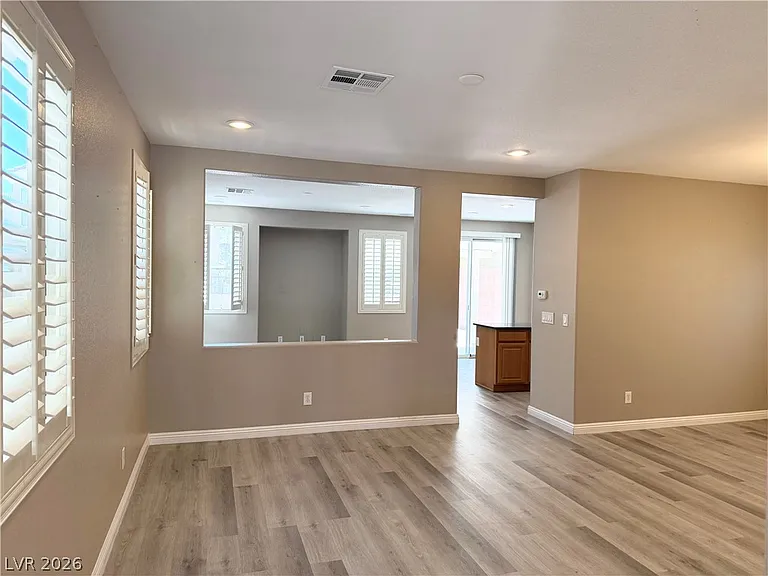 711 Quayside Ct — Photo 4