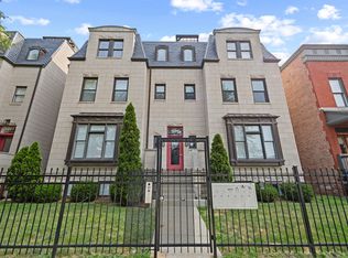 4405 S Lake Park Ave #2, Chicago, IL 60653