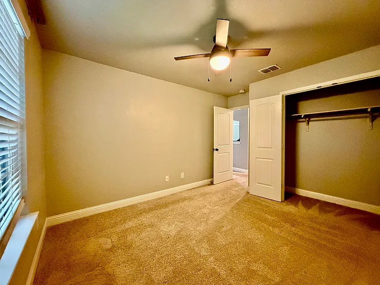 9220 Stewart St — Photo 22
