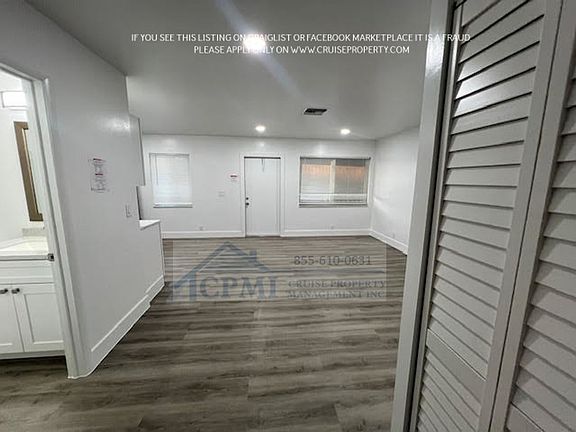 5th image of 1400 S Broadway APT 212