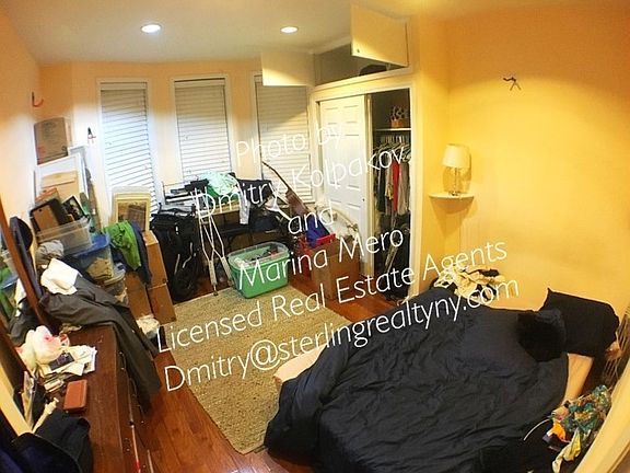 4th image of 25-6 37th St #1