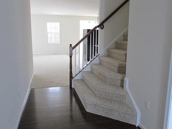 5th image of 44 Reserve Way