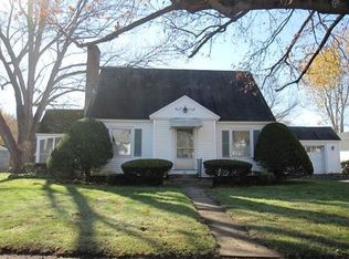 60 Silver St, Greenfield, MA 01301