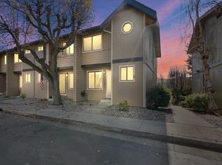 801 Nash Rd Unit B10, Hollister, CA