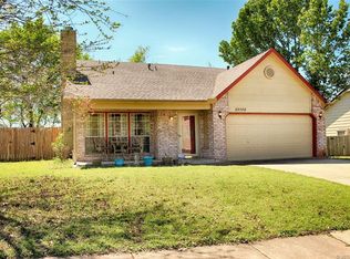 29388 E 160th St S, Coweta, OK 74429