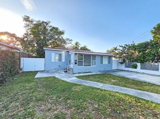 300 SW 38th Ct, Miami, FL 33134