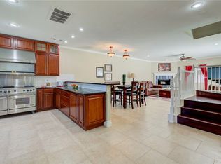 3482 Iroquois Ave, Long Beach, CA 90808