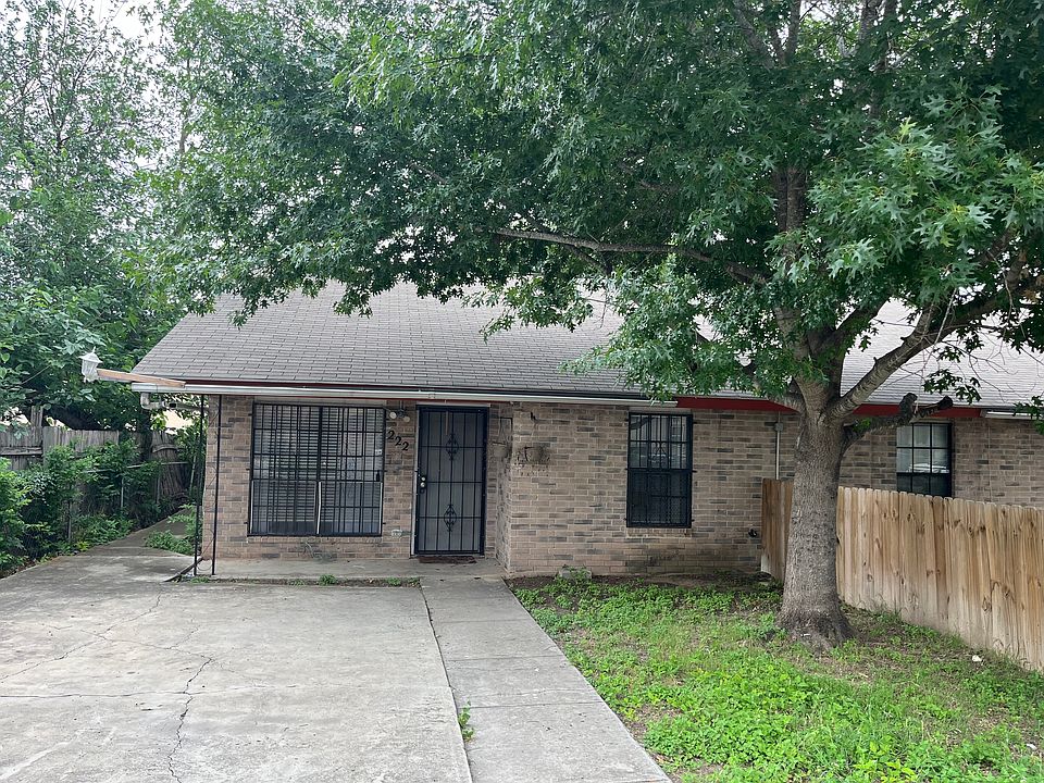 1st image of 222 Bexar Dr
