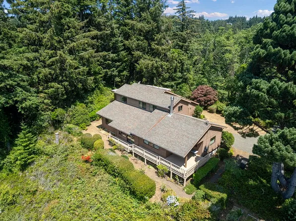1202 SE Wade Way, Newport, OR 97365