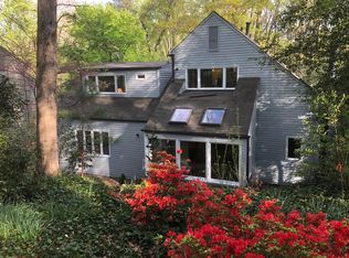 639 Norfleet Rd NW, Atlanta, GA 30305