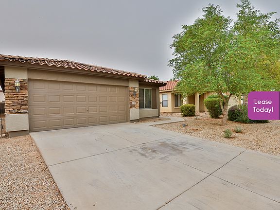 3rd image of 43641 W Bedford Dr