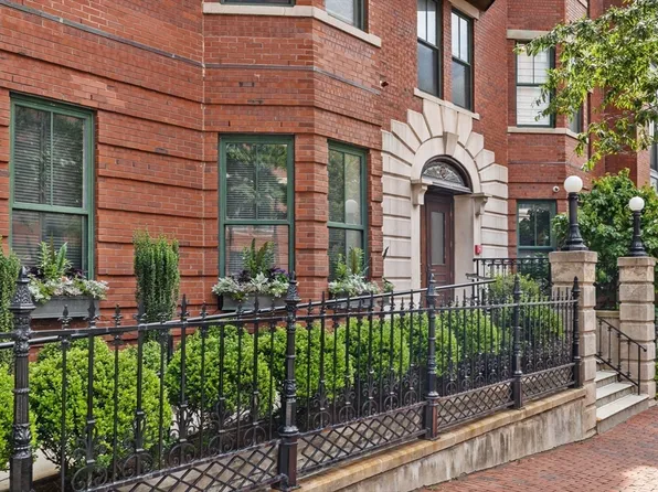 75 Clarendon St APT 505, Boston, MA 02116