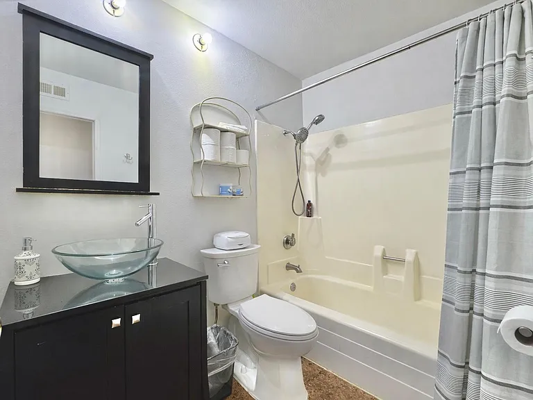 11493 Lev Ave — Photo 19