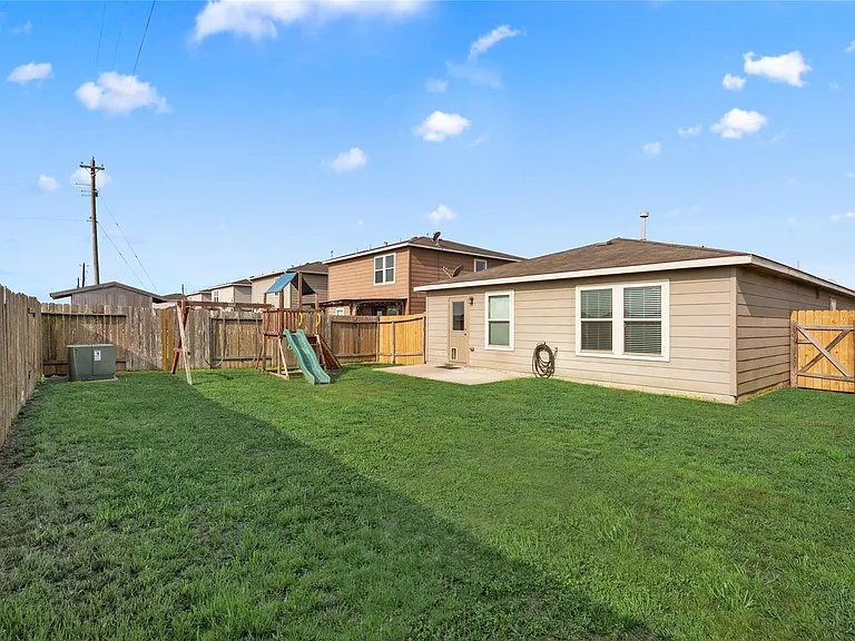 1323 Pease River Ln — Photo 26
