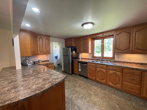 5th image of N10012 Dardis Lake Ln