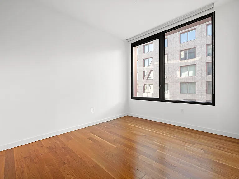 54 Noll St #450 — Photo 5