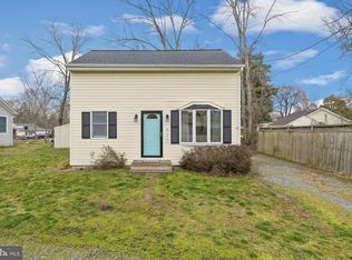 520 Ark Haven Dr, Tracys Landing, MD 20779