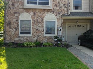 47 Shady Brooke Ln, Logan Township, NJ 08085