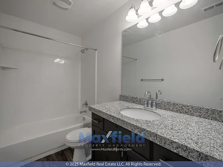 4718 Breezy Patch Rd — Photo 21