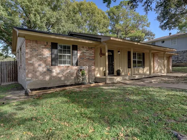 1604 Eldon Street, Brenham, TX 77833