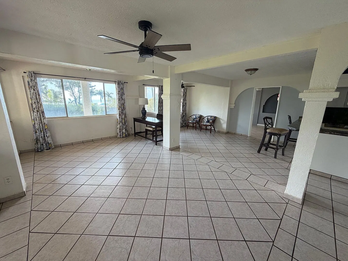 Maui Meadows 2BD/1BTH — Photo 2