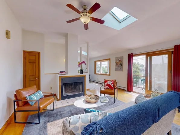 91 Summer St APT 5, Somerville, MA 02143