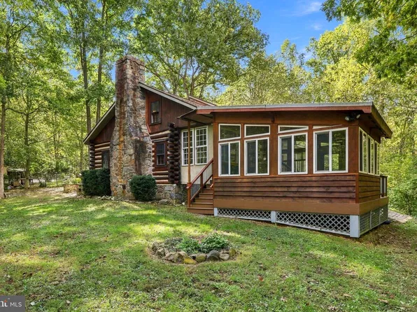2280 Frogtown Rd, Bluemont, VA 20135