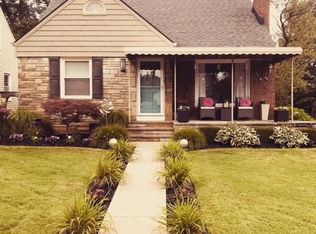 1636 Temple Ave, Mayfield Heights, OH