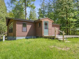 1901 Nash Rd, Pellston, MI 49769